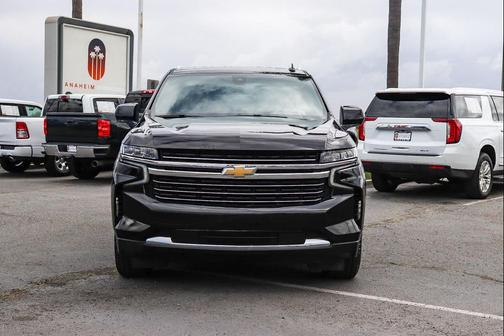 Black 2021 Chevrolet Suburban LT