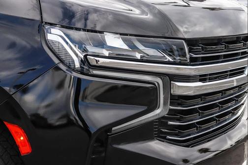 Black 2021 Chevrolet Suburban LT