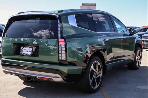 Ionosphere Green 2026 Hyundai IONIQ 9 Performance Limited