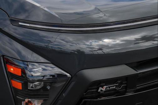 Ecotronic Gray Pearl w/Black Roof 2024 Hyundai KONA N Line