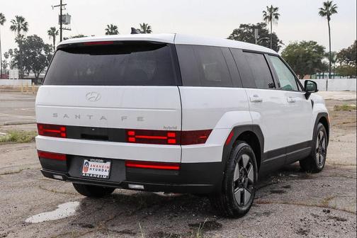 2026 Hyundai SANTA FE SE
