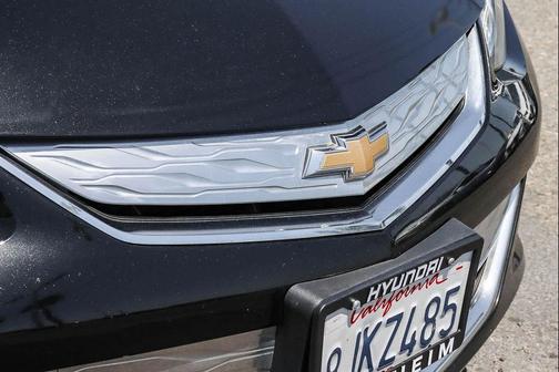 Mosaic Black Metallic 2016 Chevrolet Volt LT