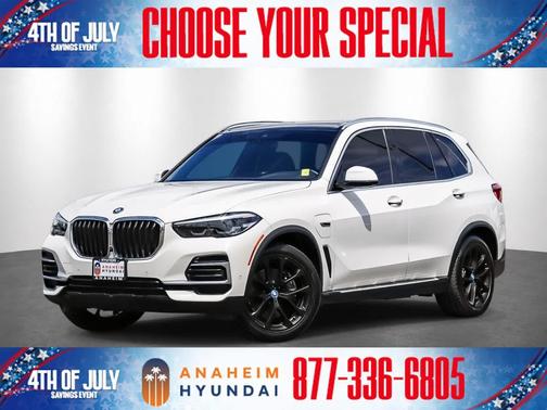 White 2023 BMW X5 PHEV xDrive45e