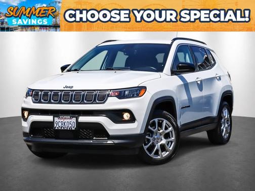 Bright White Clearcoat 2022 Jeep Compass Latitude Lux
