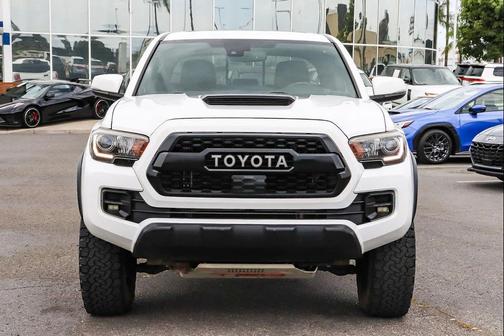 Super White 2019 Toyota Tacoma TRD Pro