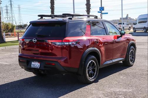 2024 Nissan Pathfinder Rock Creek 4WD