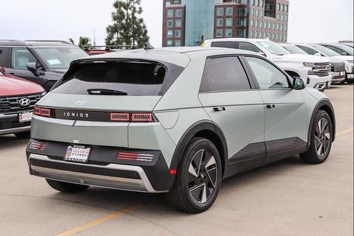 2026 Hyundai IONIQ 5 SEL