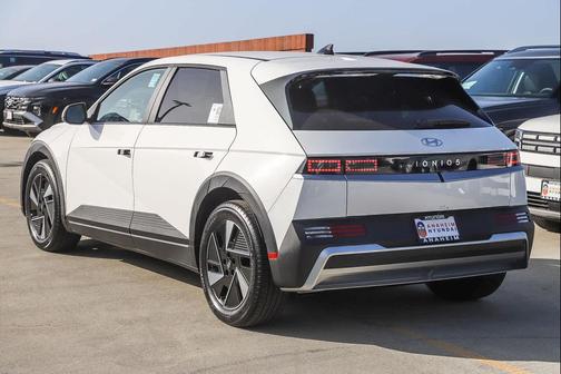 2026 Hyundai IONIQ 5 SEL