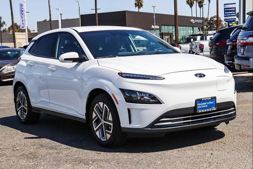 Lunar White 2023 Hyundai KONA EV SE