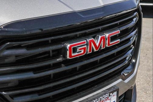 Sterling Metallic 2023 GMC Terrain SLE