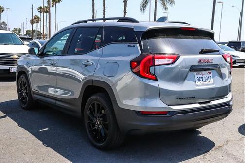 Sterling Metallic 2023 GMC Terrain SLE