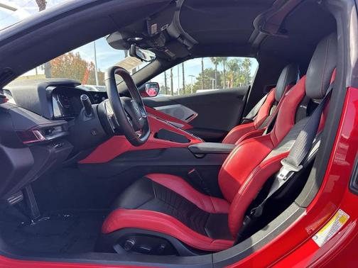 2020 Chevrolet Corvette Stingray w/2LT