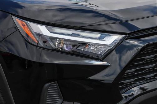 Midnight Black Metallic 2022 Toyota RAV4 XLE