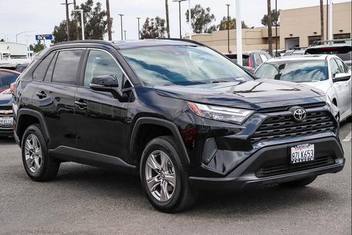 Midnight Black Metallic 2022 Toyota RAV4 XLE