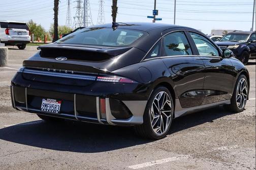 Onyx Black 2024 Hyundai IONIQ 6 SEL
