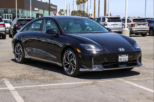 Onyx Black 2024 Hyundai IONIQ 6 SEL