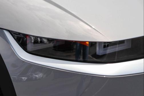 Cyber Gray 2026 Hyundai IONIQ 5 SE