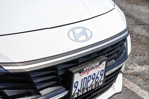 Serenity White 2024 Hyundai ELANTRA SE