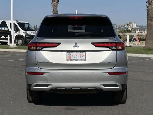 2024 Mitsubishi Outlander SE 2.5 2WD