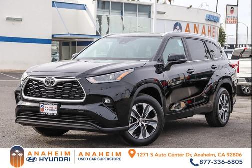 2023 Toyota Highlander XLE