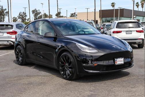 Black 2022 Tesla Model Y Performance Dual Motor All-Wheel Drive