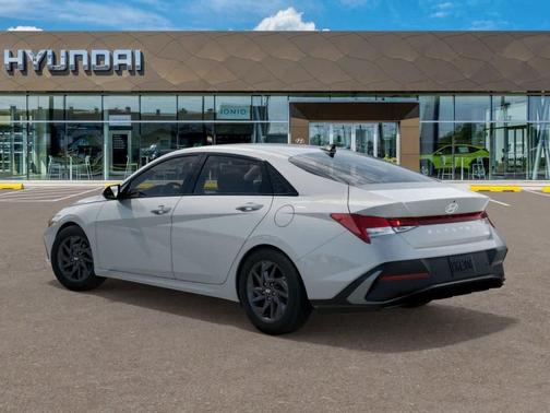 2025 Hyundai ELANTRA HEV Blue