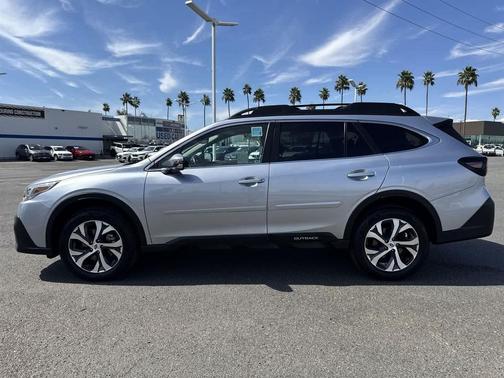 2022 Subaru Outback Limited XT