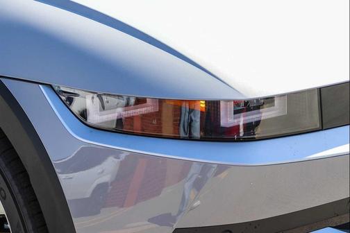 2026 Hyundai IONIQ 5 SE