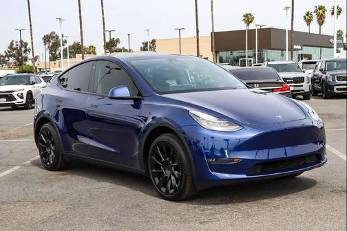 2023 Tesla Model Y Long Range Dual Motor All-Wheel Drive