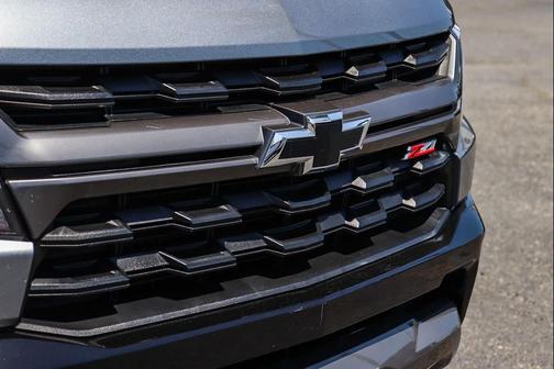 Satin Steel Metallic 2021 Chevrolet Colorado Z71