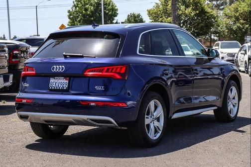 Blue 2018 Audi Q5 2.0T Tech Premium