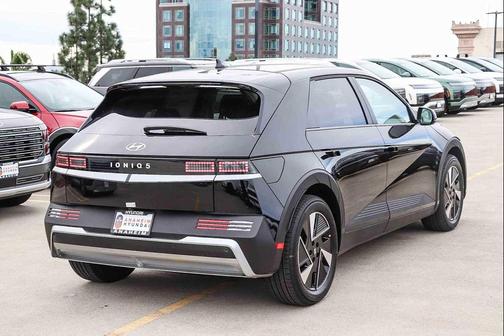 2026 Hyundai IONIQ 5 SE