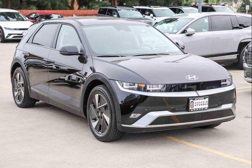 2026 Hyundai IONIQ 5 SE