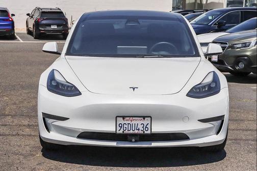 White 2023 Tesla Model 3 Standard Range