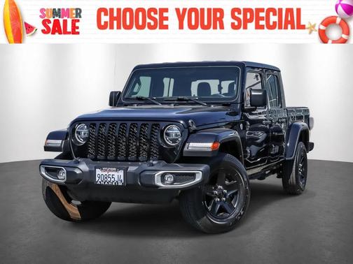 Black Clearcoat 2021 Jeep Gladiator Sport S