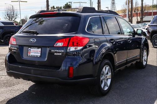 2013 Subaru Outback 2.5i Limited