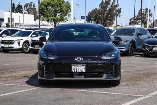 Onyx Black 2023 Hyundai IONIQ 6 SE