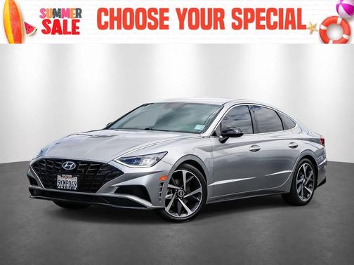 Shimmering Silver Pearl 2021 Hyundai SONATA SEL Plus