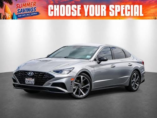 Shimmering Silver Pearl 2021 Hyundai SONATA SEL Plus