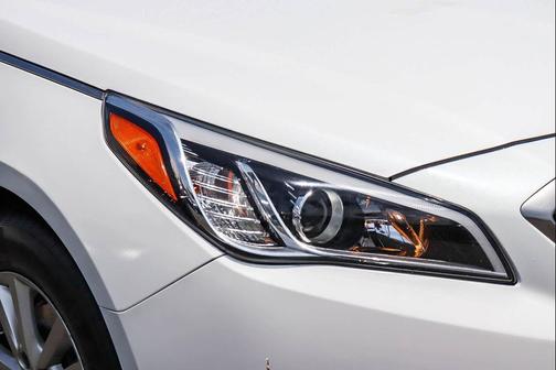 Quartz White Pearl 2016 Hyundai SONATA SE