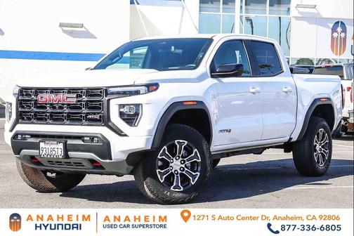 Summit White 2023 GMC Canyon AT4
