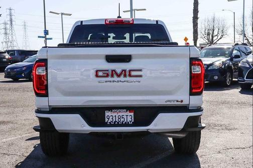 2023 GMC Canyon AT4