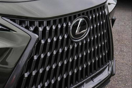 Nori Green Pearl 2024 Lexus NX 350 AWD