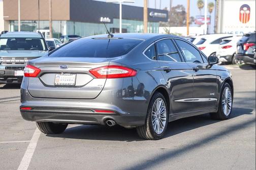 2014 Ford Fusion Hybrid SE
