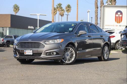 2014 Ford Fusion Hybrid SE