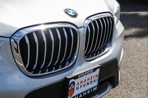 Glacier Silver Metallic 2021 BMW X3 sDrive30i
