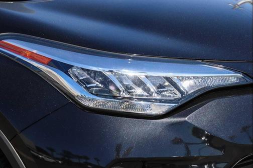 2020 Toyota C-HR XLE