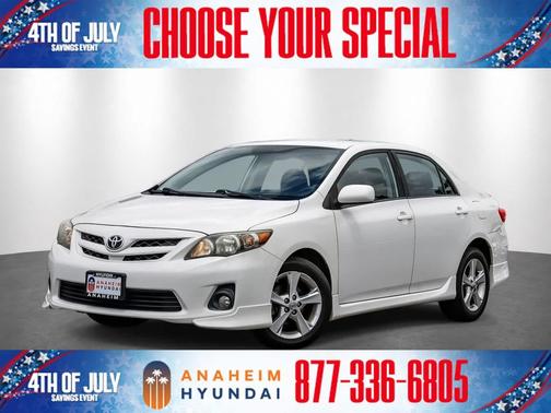 Super White 2013 Toyota Corolla S