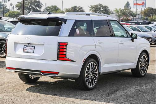 Creamy White Pearl 2026 Hyundai Palisade Hybrid Calligraphy