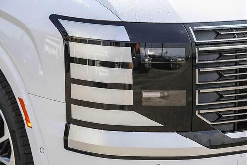 Creamy White Pearl 2026 Hyundai Palisade Hybrid Calligraphy